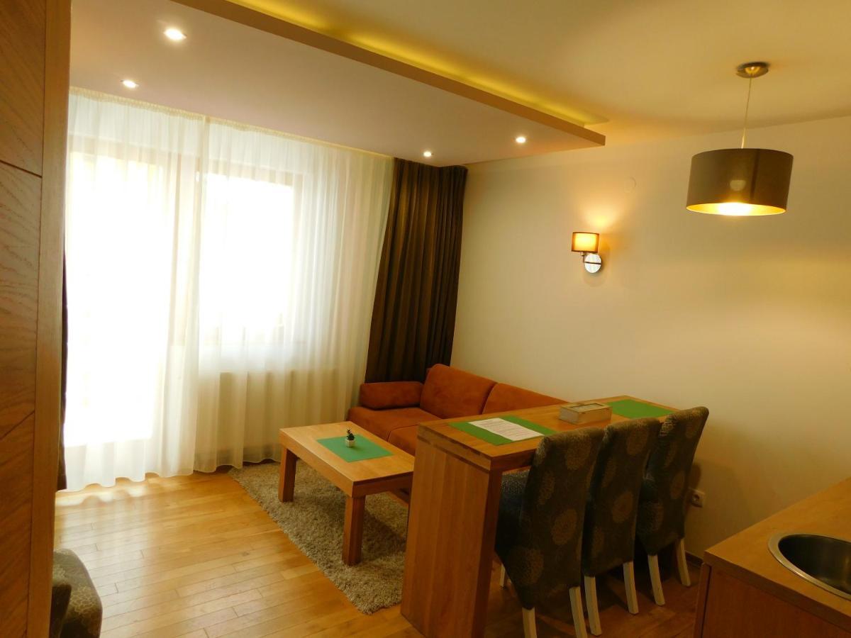Apartments Rapid Яхорина Екстер'єр фото