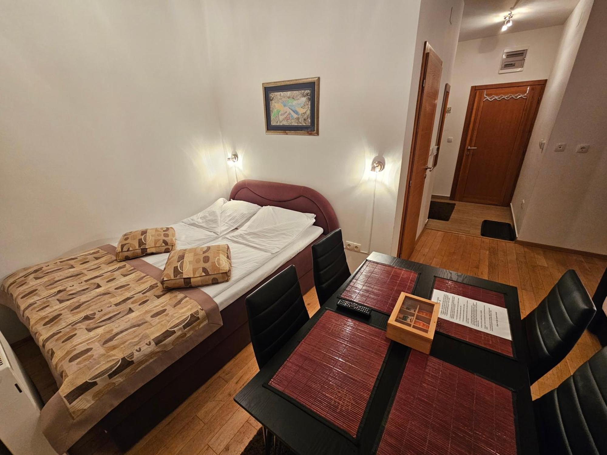 Apartments Rapid Яхорина Екстер'єр фото