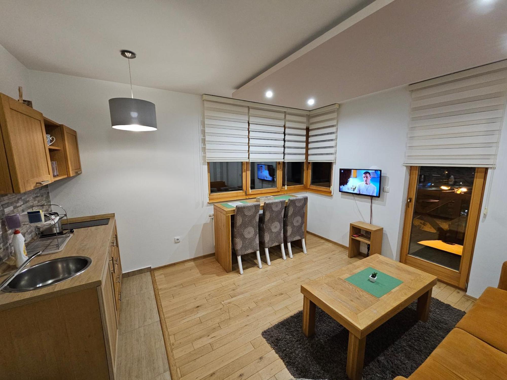 Apartments Rapid Яхорина Екстер'єр фото