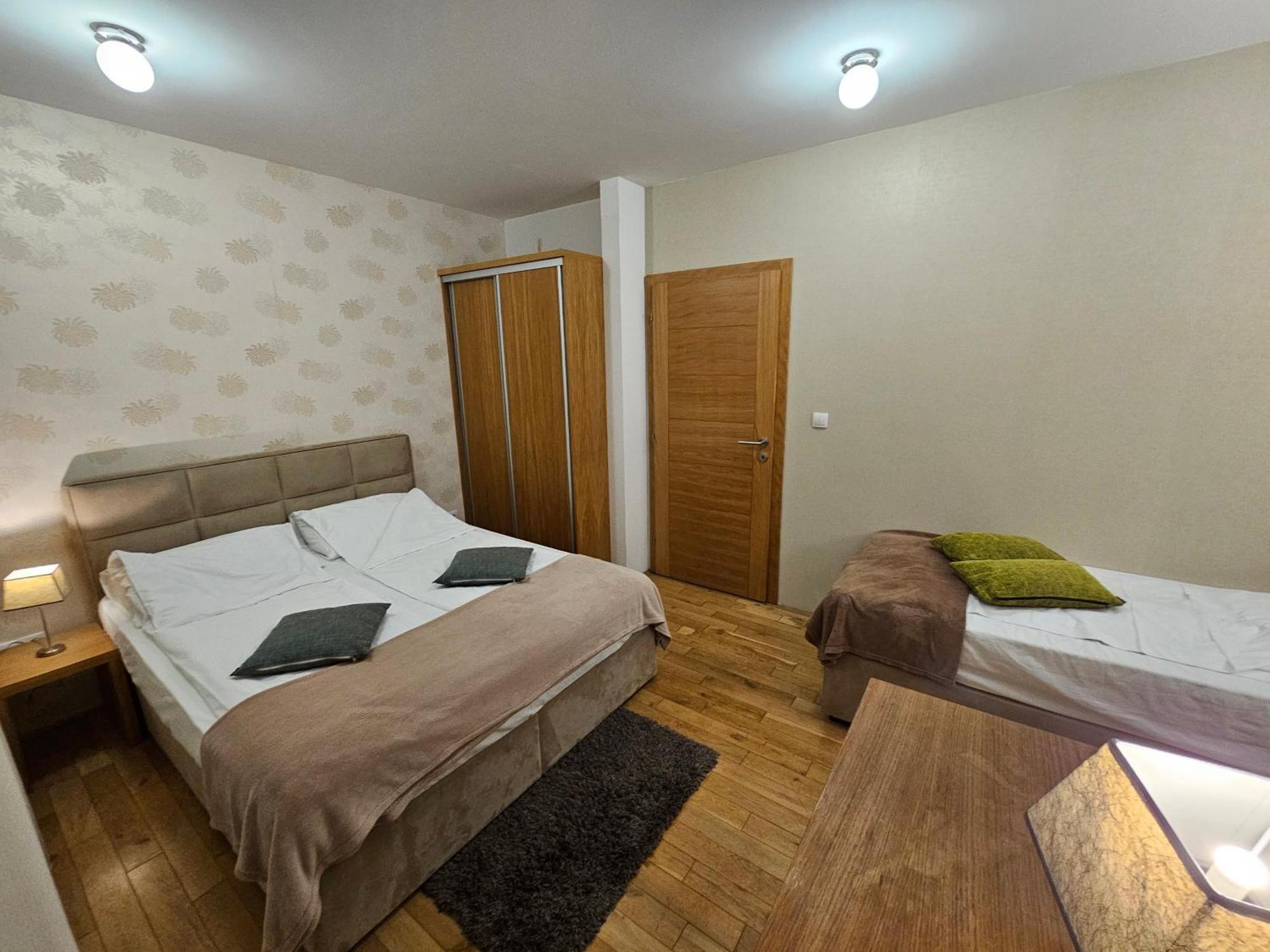 Apartments Rapid Яхорина Екстер'єр фото